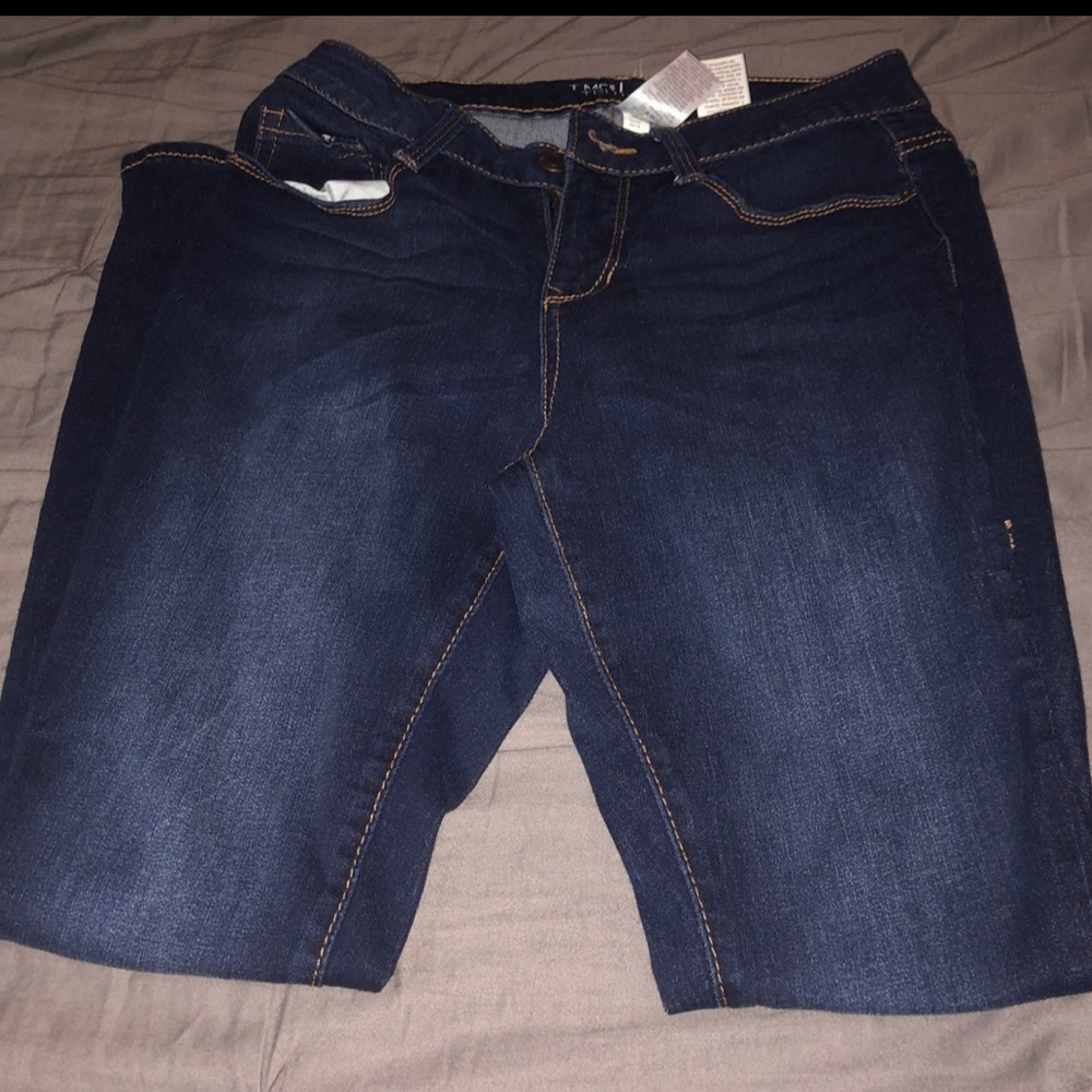 Blue skinny jeans